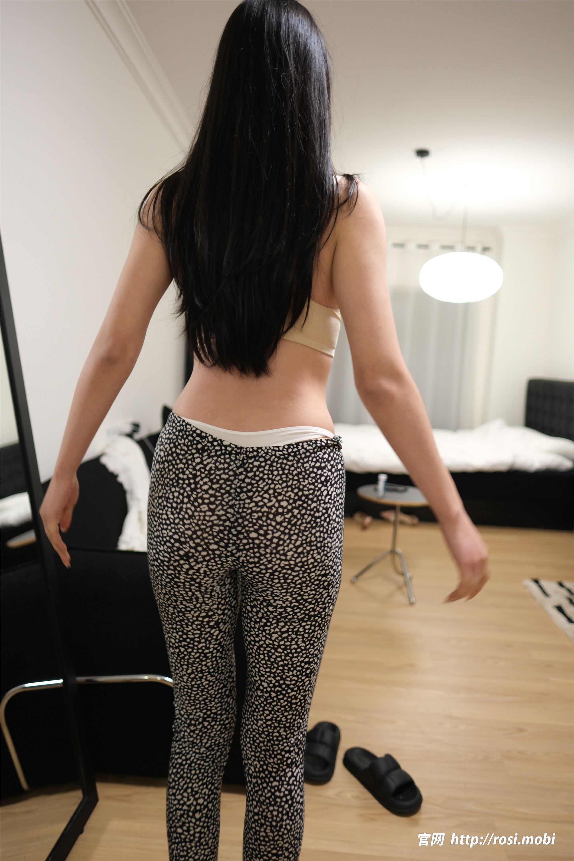 ROSI写真 2025.04.22 NO.4887